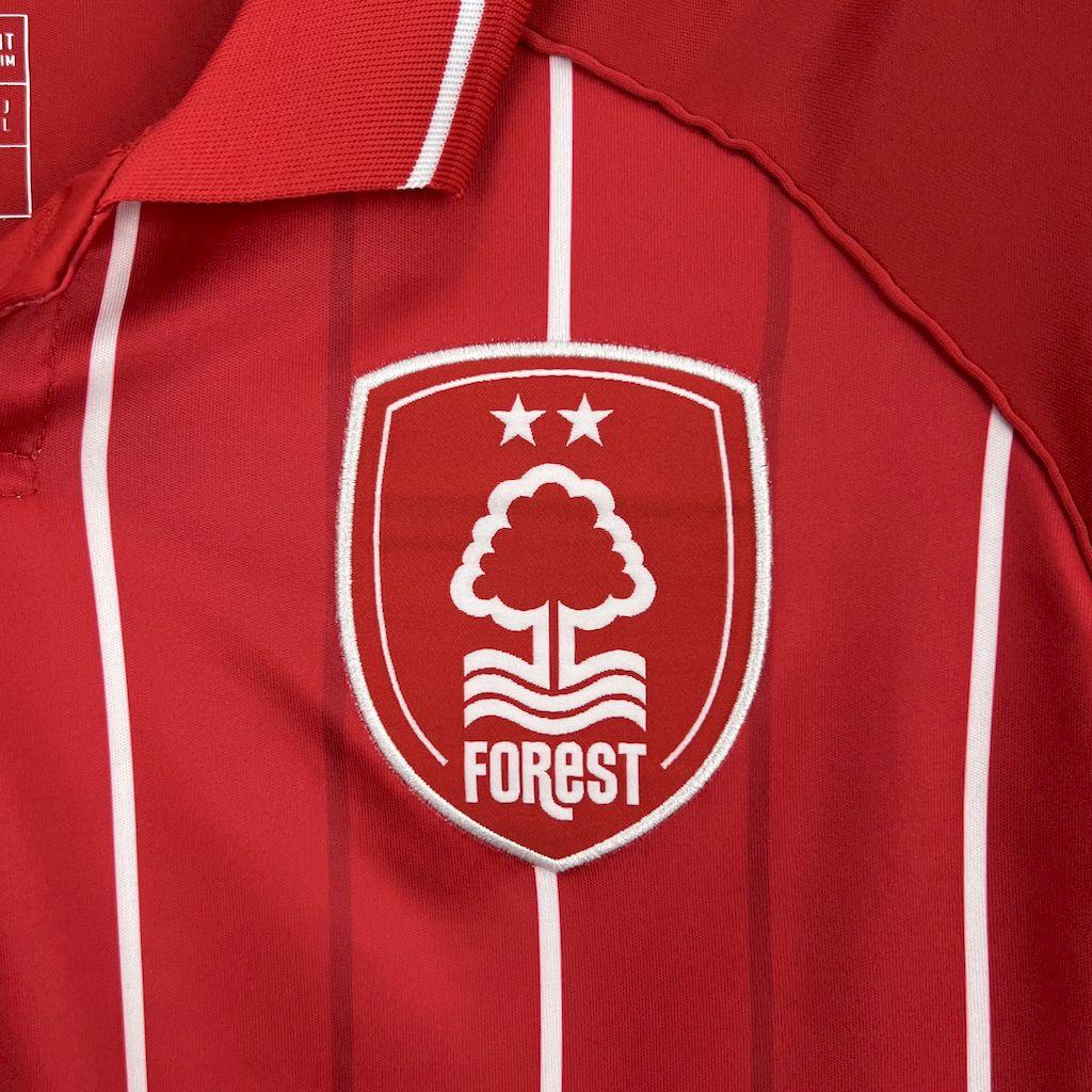 Maillot Nottingham Forest 2025-26