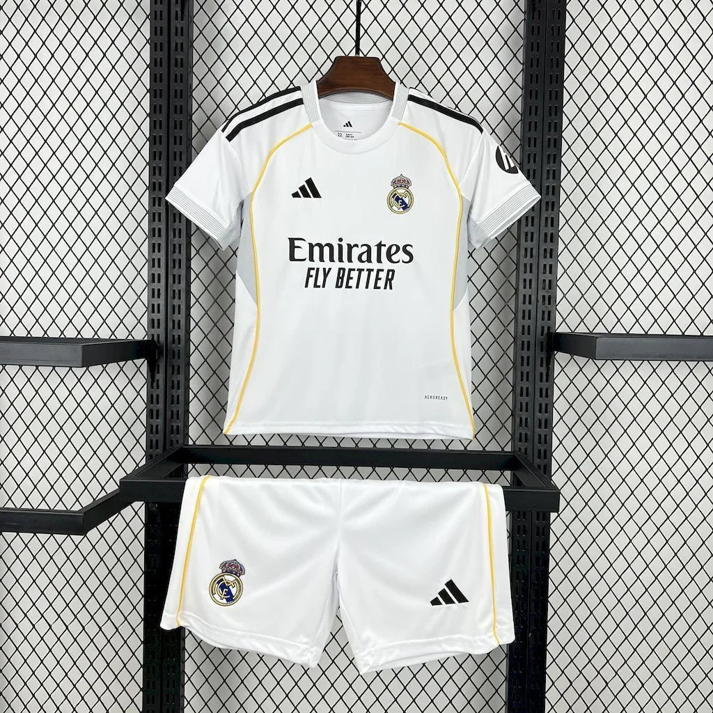 Kit Enfant Real Madrid 2025-26