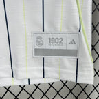 Maillot Real Madrid concept 2025-26