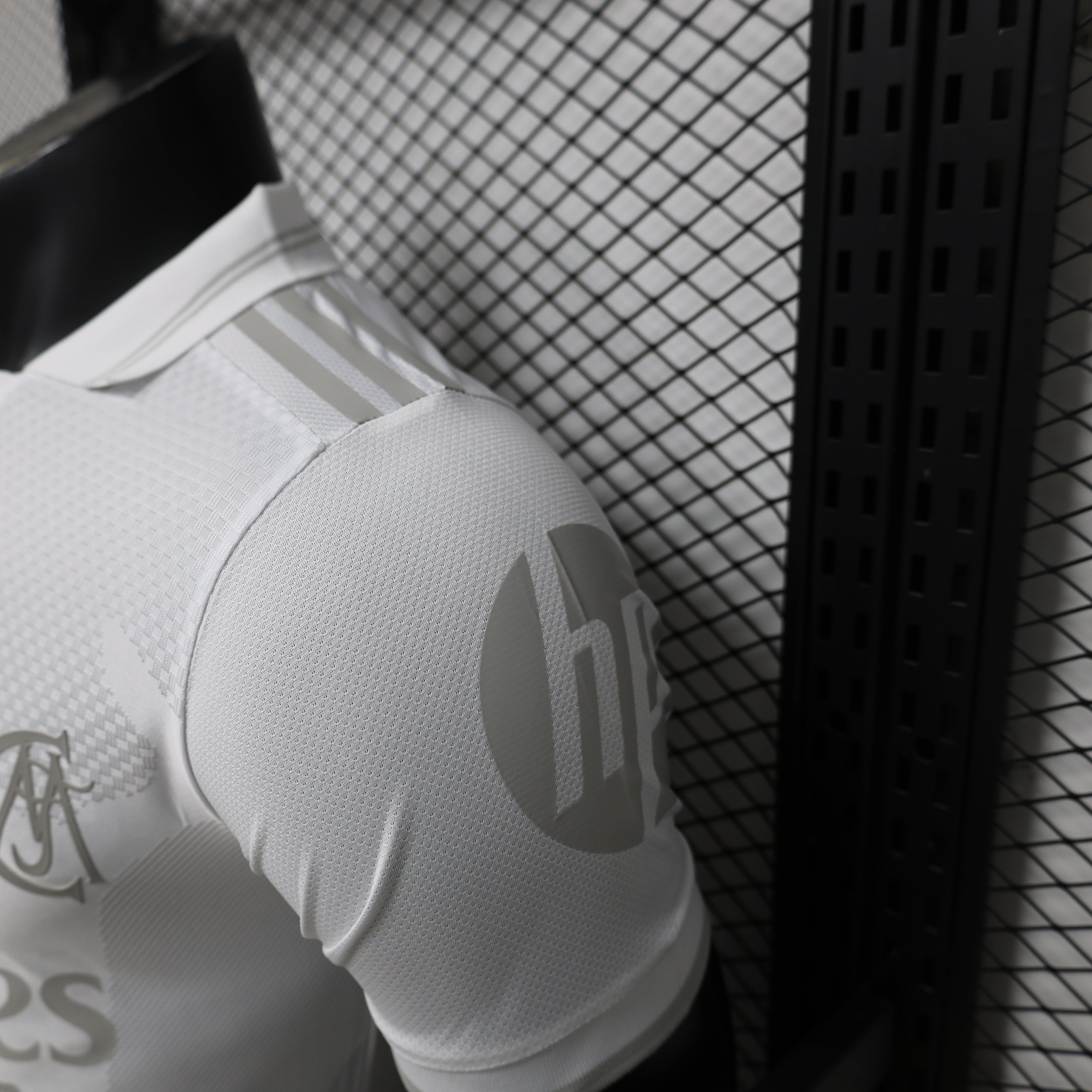 Maillot Real Madrid concept 2026-27
