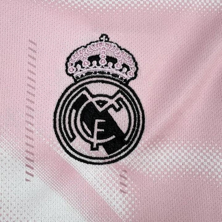 Maillot Real Madrid Concept Rose & Blanc 2025