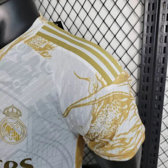 Maillot Real Madrid saison 2023-2024 édition limitée doré