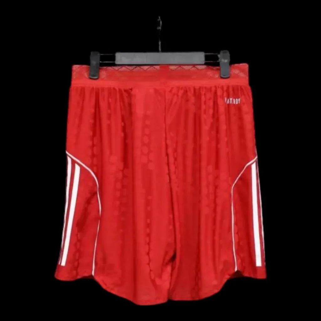 Short Liverpool 2025-26
