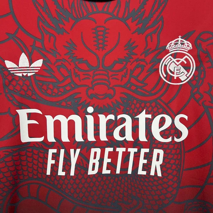 Maillot Real Madrid foot concept rose 2024 2025