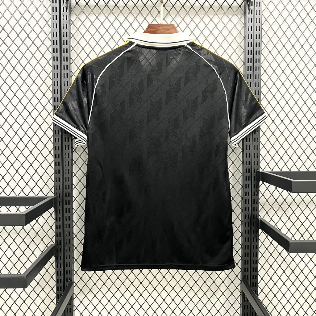 Maillot Real Madrid Concept 2026/27
