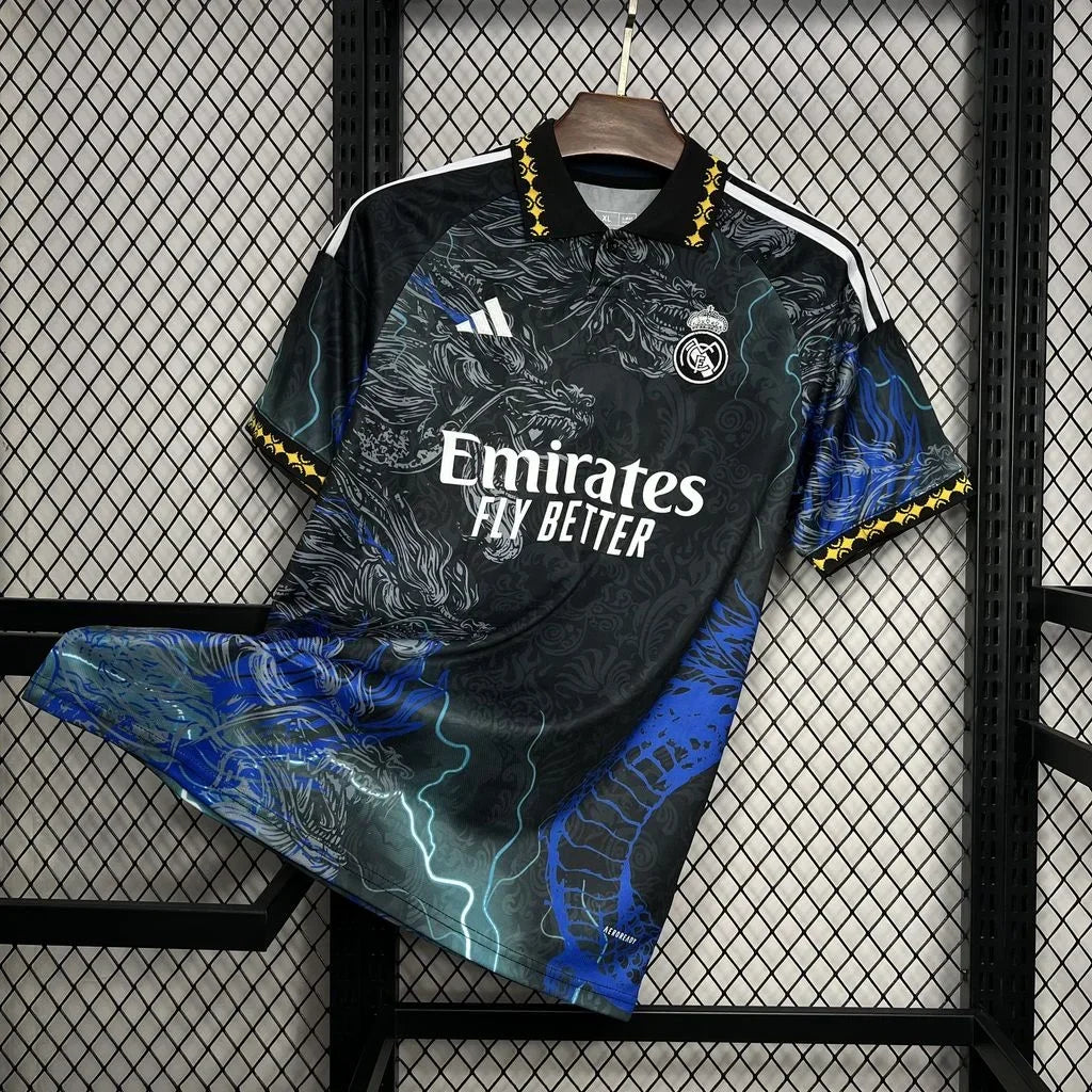 Maillot Real Madrid foot concept 2024 2025
